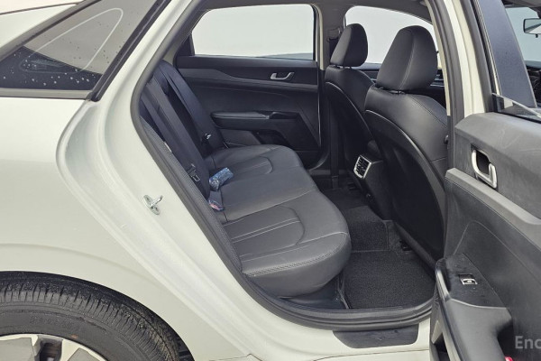 2022 Kia K5 с пробегом 48 138 км