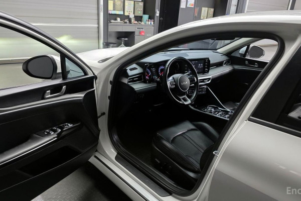 2022 Kia K5 с пробегом 76 395 км