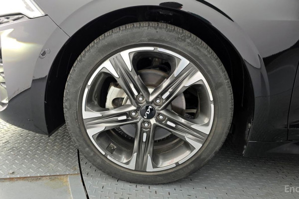 2022 Kia K5 с пробегом 33 154 км