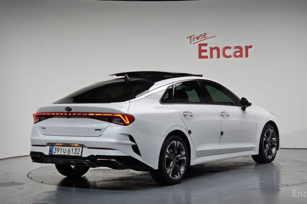 2021 Kia K5 с пробегом 62 603 км