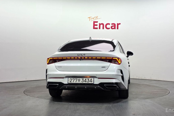 2022 Kia K5 с пробегом 113 268 км