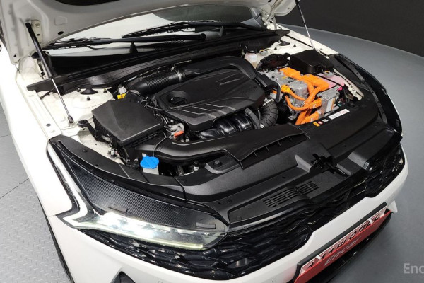 2022 Kia K5 с пробегом 98 973 км