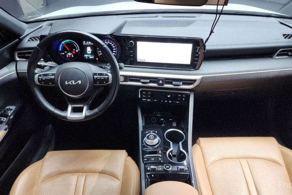 2022 Kia K5 с пробегом 98 973 км