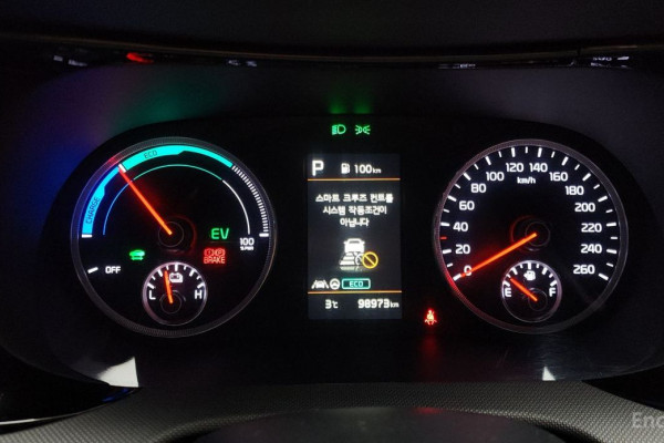 2022 Kia K5 с пробегом 98 973 км