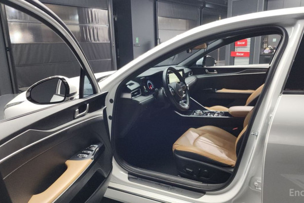 2022 Kia K5 с пробегом 98 973 км