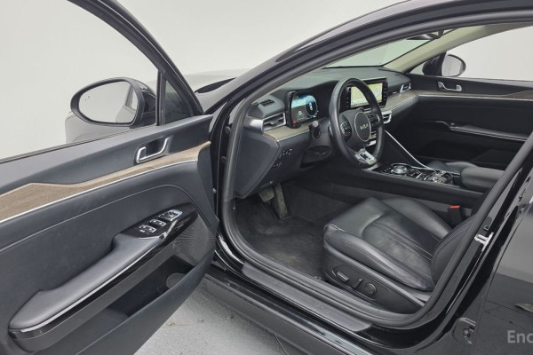 2022 Kia K5 с пробегом 93 569 км