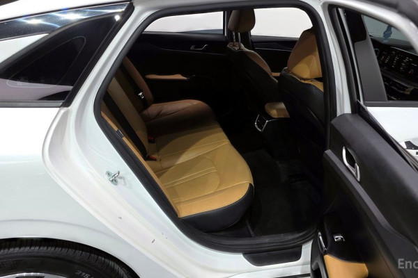 2022 Kia K5 с пробегом 113 268 км