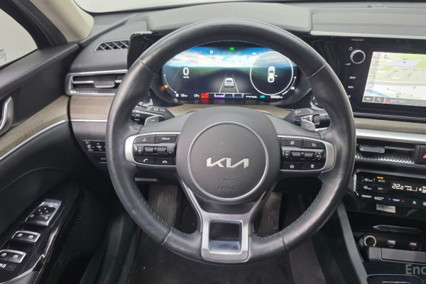 2022 Kia K5 с пробегом 93 569 км