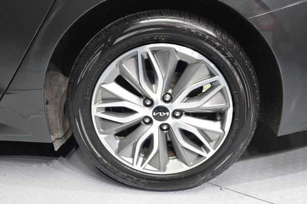 2021 Kia K5 с пробегом 51 331 км