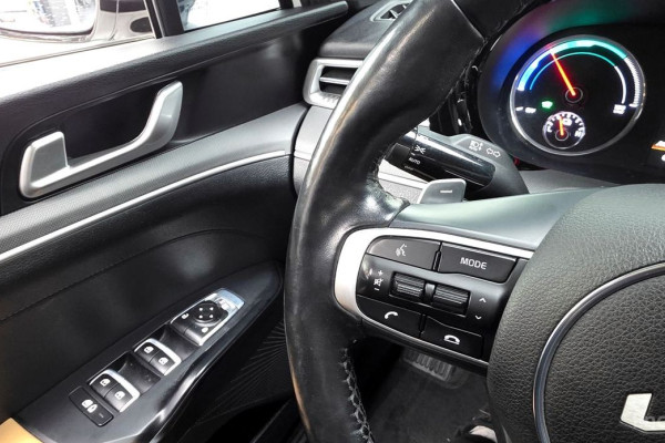 2022 Kia K5 с пробегом 113 268 км