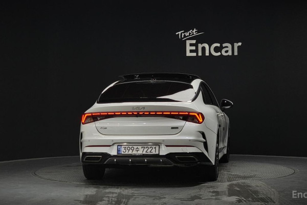 2022 Kia K5 с пробегом 39 094 км