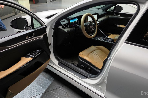 2021 Kia K5 с пробегом 70 936 км