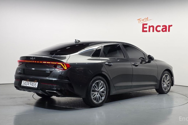 2022 Kia K5 с пробегом 76 964 км