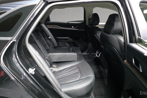 2022 Kia K5 с пробегом 48 973 км