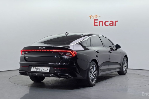 2022 Kia K5 с пробегом 67 854 км