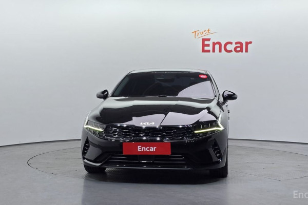 2022 Kia K5 с пробегом 67 854 км