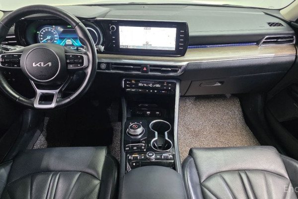 2022 Kia K5 с пробегом 76 964 км