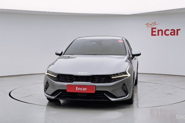 2022 Kia K5 с пробегом 39 166 км