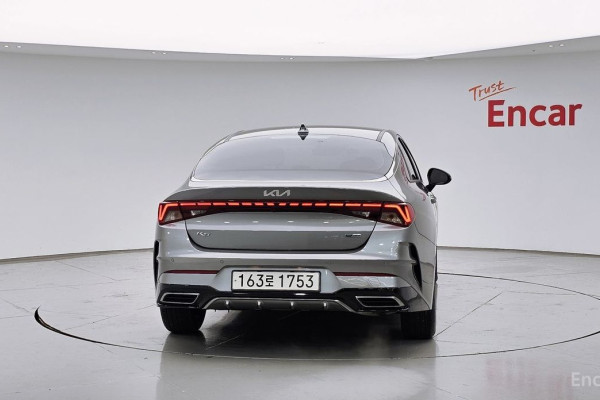 2022 Kia K5 с пробегом 39 166 км