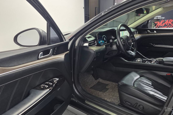 2022 Kia K5 с пробегом 76 964 км