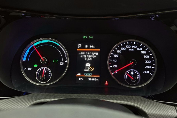 2022 Kia K5 с пробегом 39 166 км