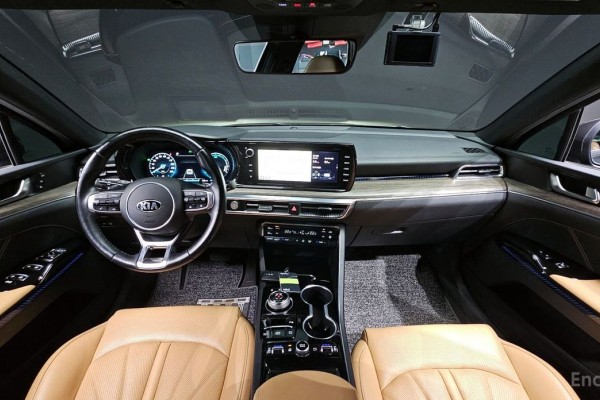 2021 Kia K5 с пробегом 93 521 км