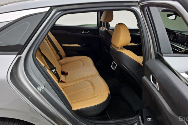 2022 Kia K5 с пробегом 39 166 км