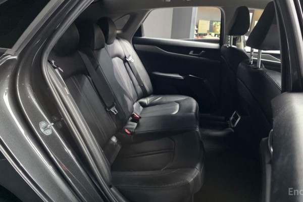 2021 Kia K5 с пробегом 58 056 км