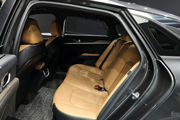 2021 Kia K5 с пробегом 93 521 км