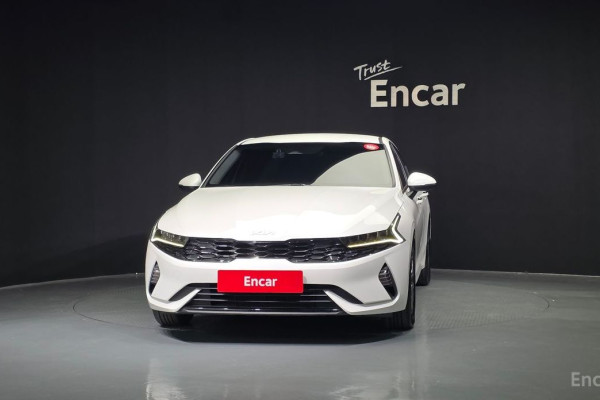 2022 Kia K5 с пробегом 111 350 км