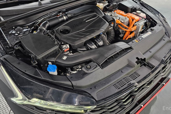 2022 Kia K5 с пробегом 38 302 км