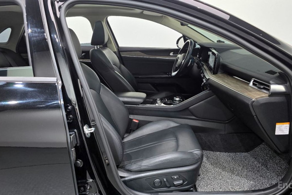 2022 Kia K5 с пробегом 108 411 км