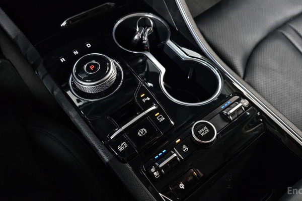 2022 Kia K5 с пробегом 38 302 км