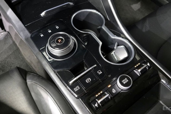 2022 Kia K5 с пробегом 111 350 км