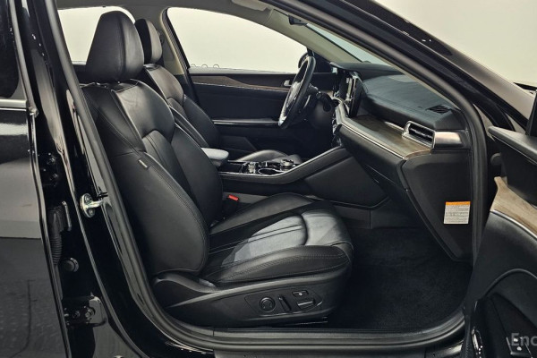 2022 Kia K5 с пробегом 38 302 км