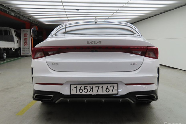 2022 Kia K5 с пробегом 95 058 км