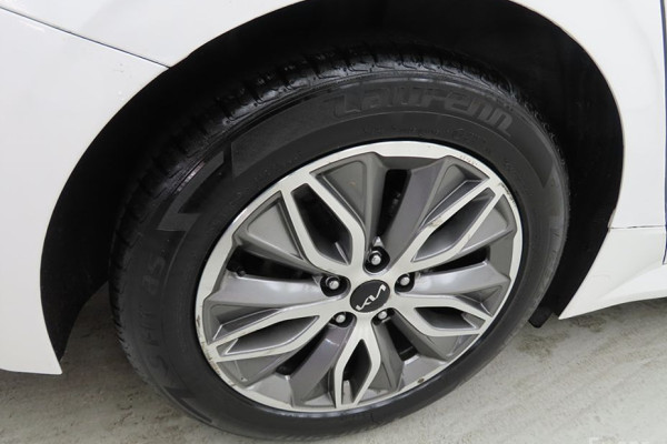 2022 Kia K5 с пробегом 95 058 км