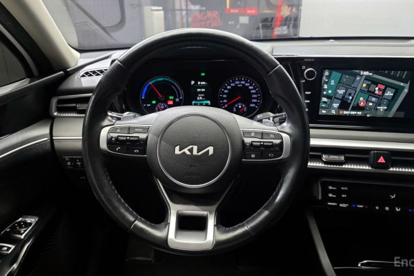 2022 Kia K5 с пробегом 111 350 км