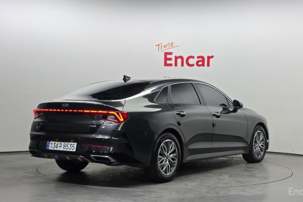 2021 Kia K5 с пробегом 92 458 км