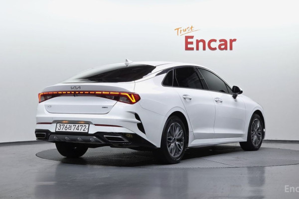 2022 Kia K5 с пробегом 97 876 км