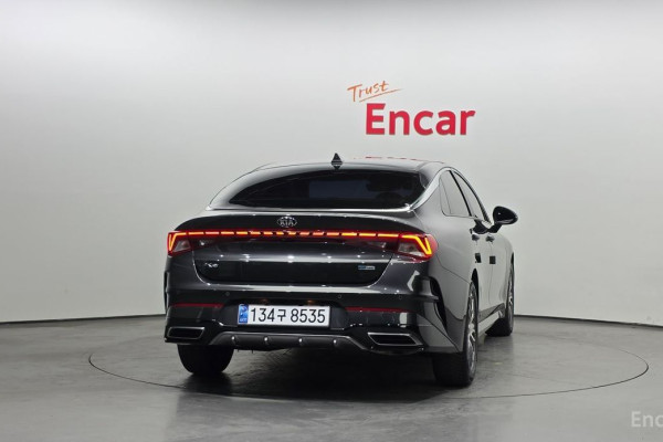 2021 Kia K5 с пробегом 92 458 км