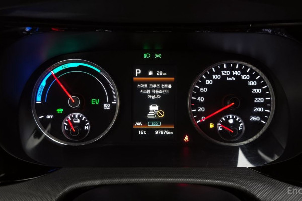 2022 Kia K5 с пробегом 97 876 км