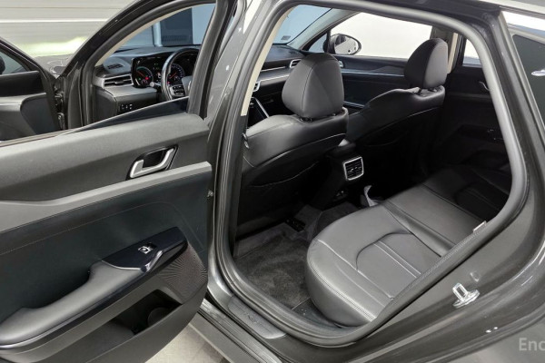 2021 Kia K5 с пробегом 92 458 км