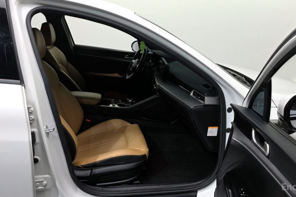 2022 Kia K5 с пробегом 97 876 км