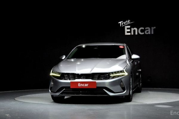 2022 Kia K5 с пробегом 77 275 км