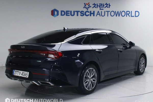 2021 Kia K5 с пробегом 109 120 км