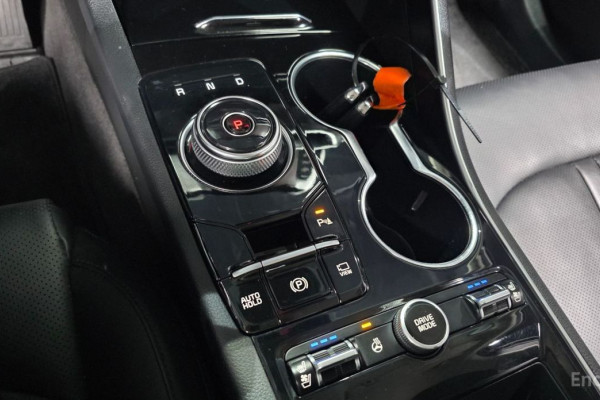 2022 Kia K5 с пробегом 77 275 км