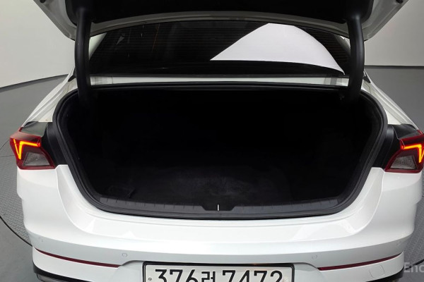 2022 Kia K5 с пробегом 97 876 км