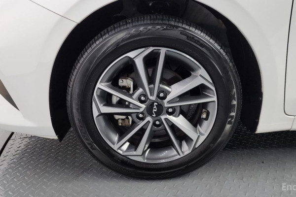 2022 Kia K3 с пробегом 30 519 км