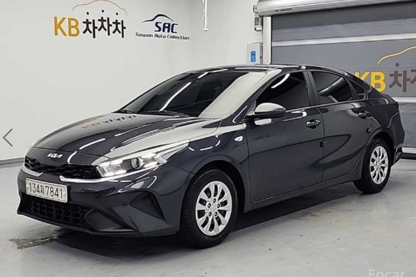 2021 Kia K3 с пробегом 104 324 км